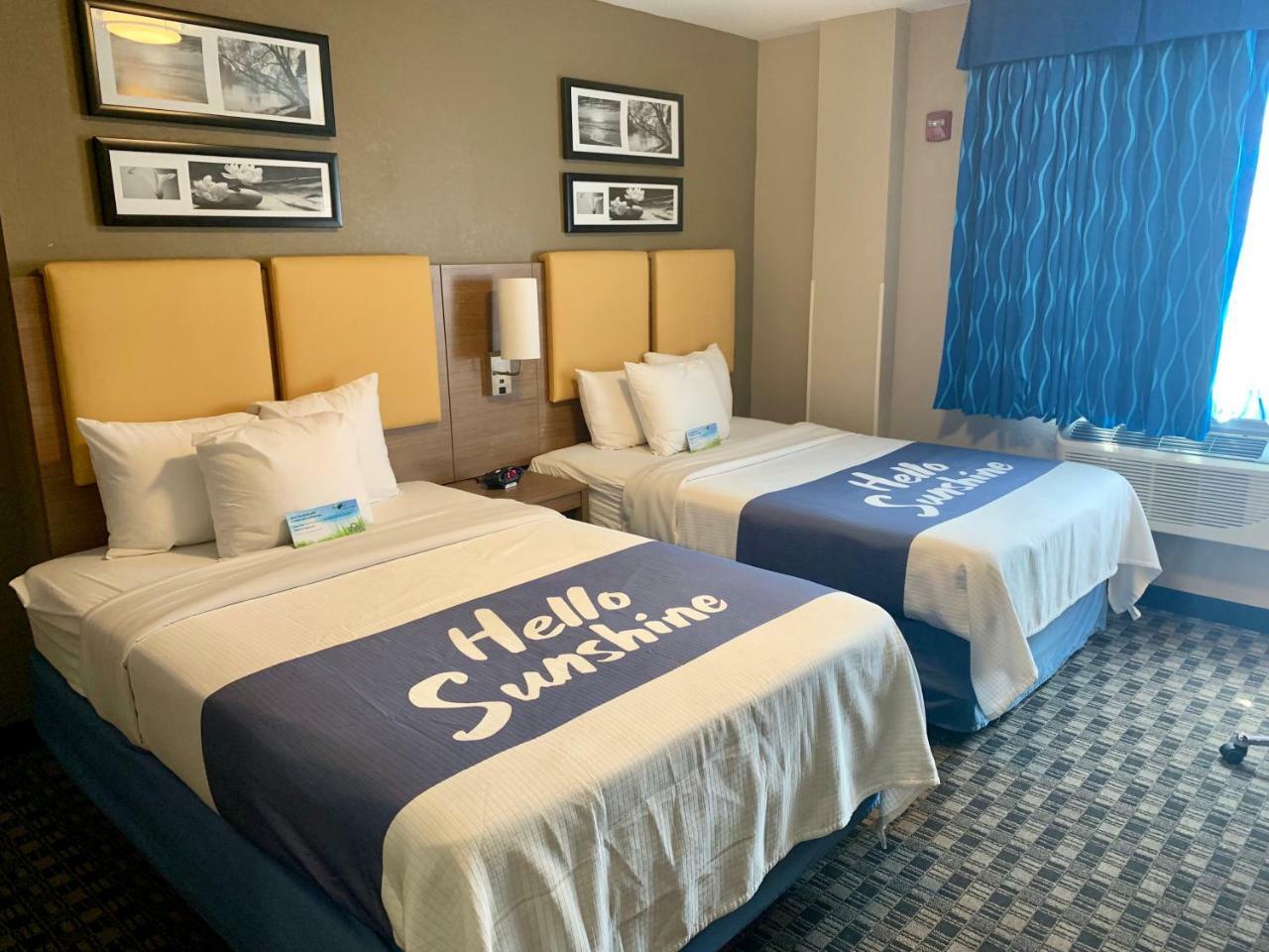Days Inn By Wyndham Brooklyn Borough Park Ню Йорк Екстериор снимка
